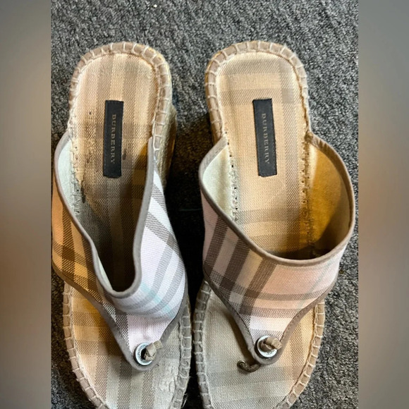 Burberry Y2K Espadrille Sandals, size 40 - Picture 2 of 10